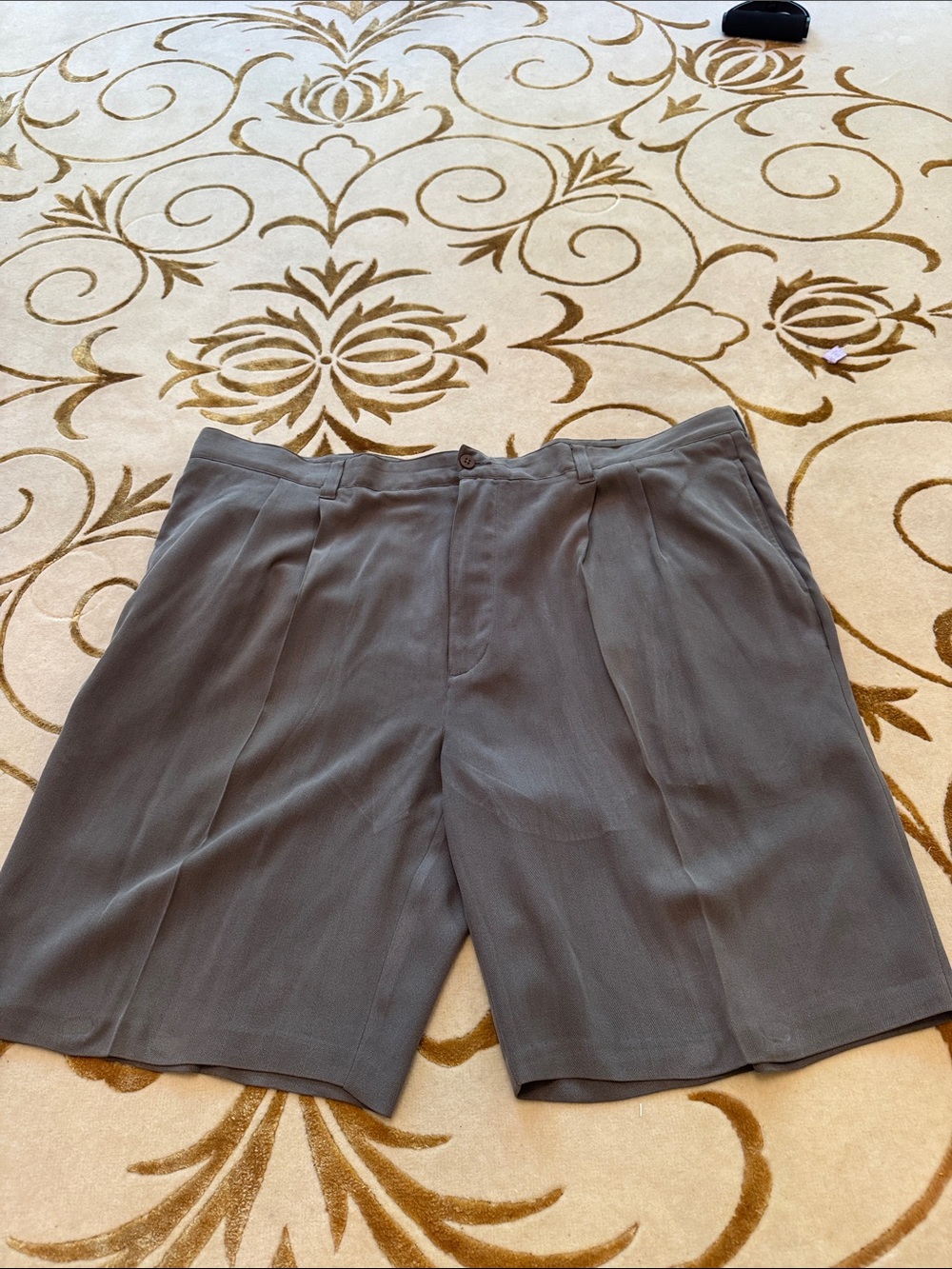 Men's Flat Front Casual Shorts in Charcoal Gray
